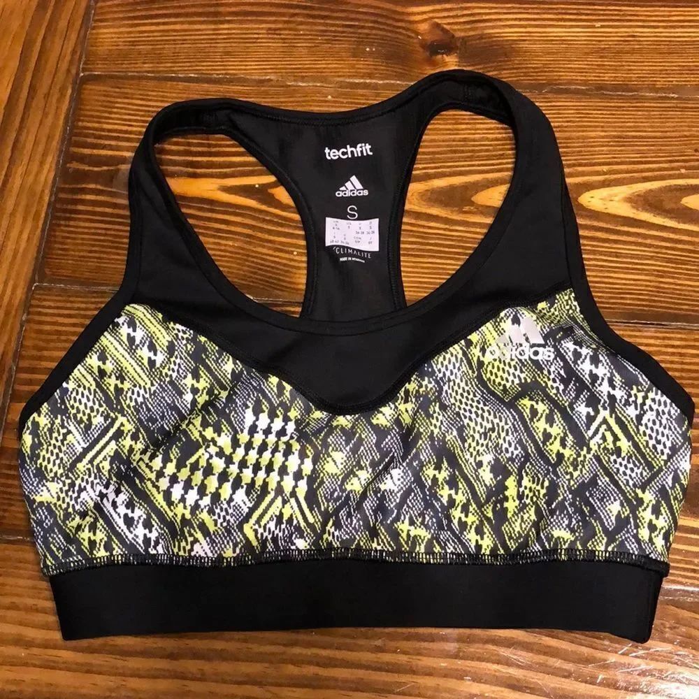 Adidas Techfit Sports Bra Size Small, Like New!